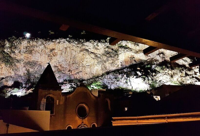 Bed And Breakfast L&p