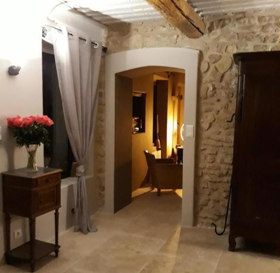 مبيت وإفطار Mas La Pomarede