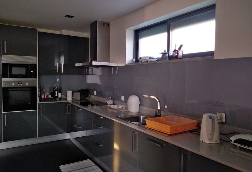 تختخواب و صبحانه Quinta Da Lousa   Guest House   Valongo   Porto