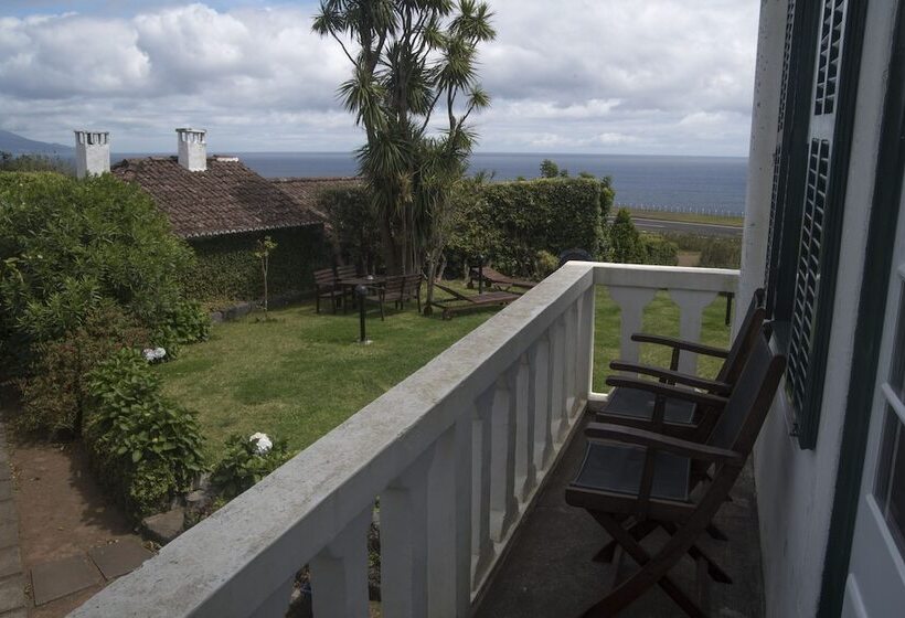 تختخواب و صبحانه Quinta Das Buganvílias