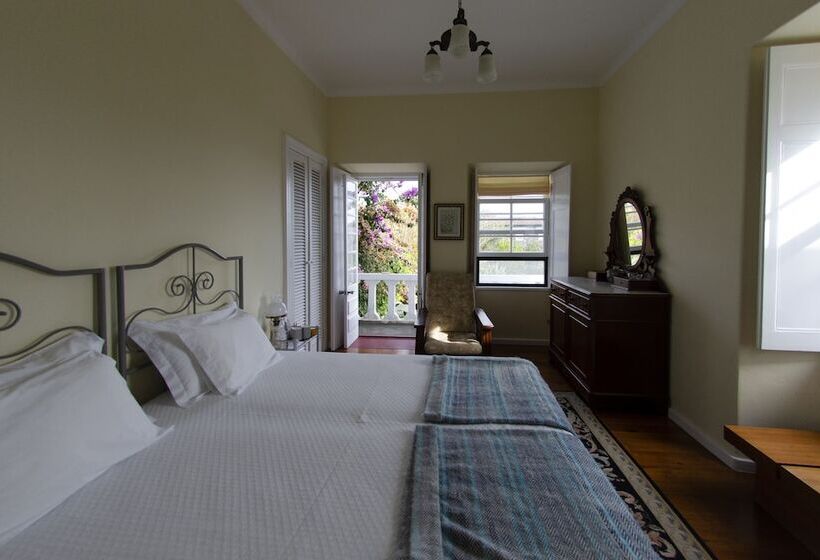 تختخواب و صبحانه Quinta Das Buganvílias