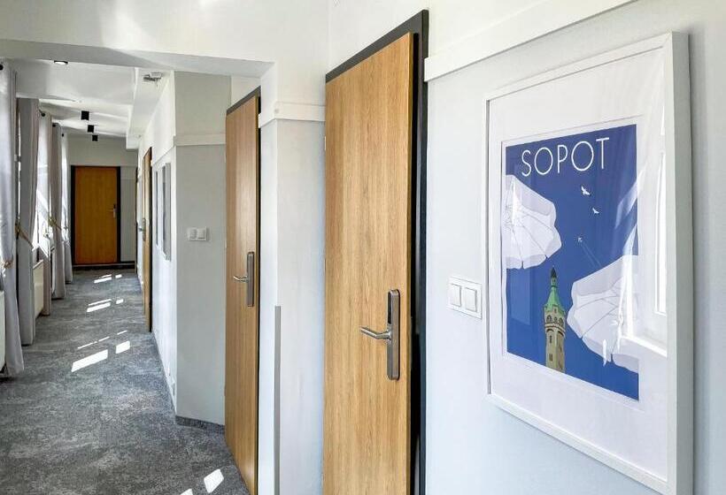 تختخواب و صبحانه Seaside Sopot   Tuż Przy Plaży