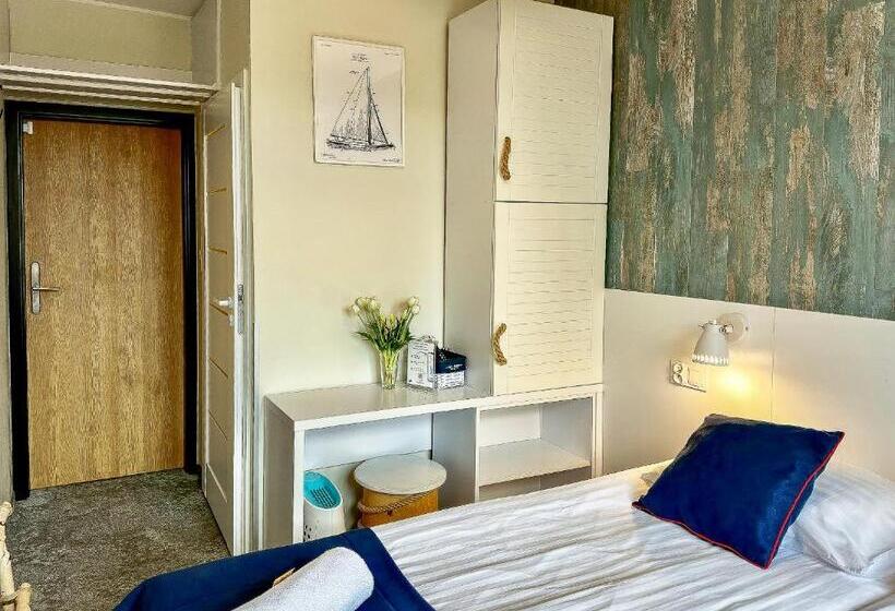 تختخواب و صبحانه Seaside Sopot   Tuż Przy Plaży