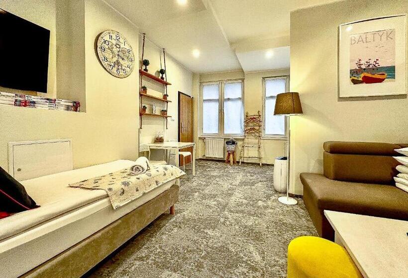 تختخواب و صبحانه Seaside Sopot   Tuż Przy Plaży