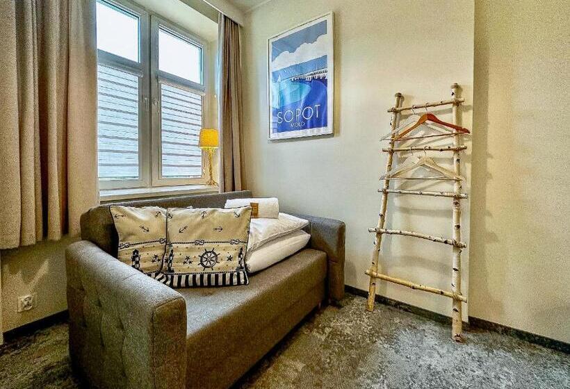 تختخواب و صبحانه Seaside Sopot   Tuż Przy Plaży