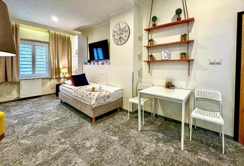 تختخواب و صبحانه Seaside Sopot   Tuż Przy Plaży