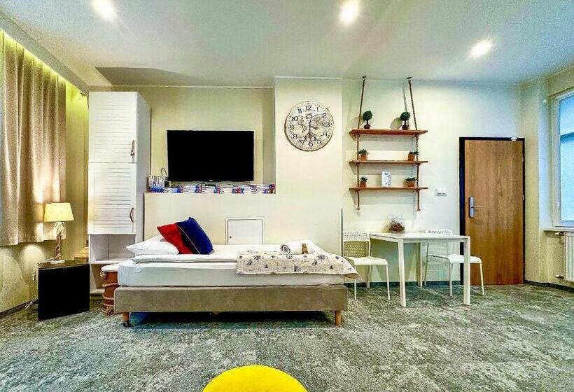 تختخواب و صبحانه Seaside Sopot   Tuż Przy Plaży