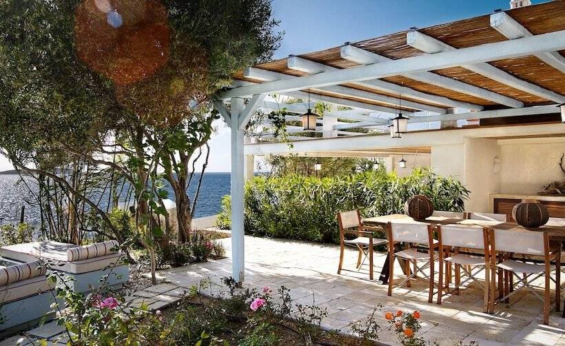 Belvedere Mykonos   Waterfront Villa & Suites   The Leading Hotels Of The World