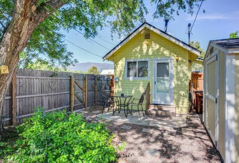 Craft Brewery Perfection! Charming & Dog Friendly