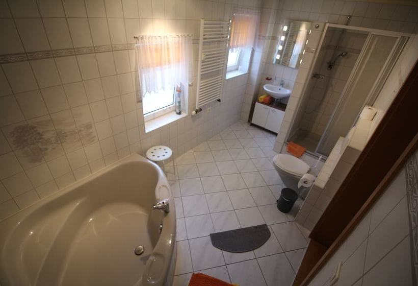 Ferienwohnung Mittelstrasse Babben