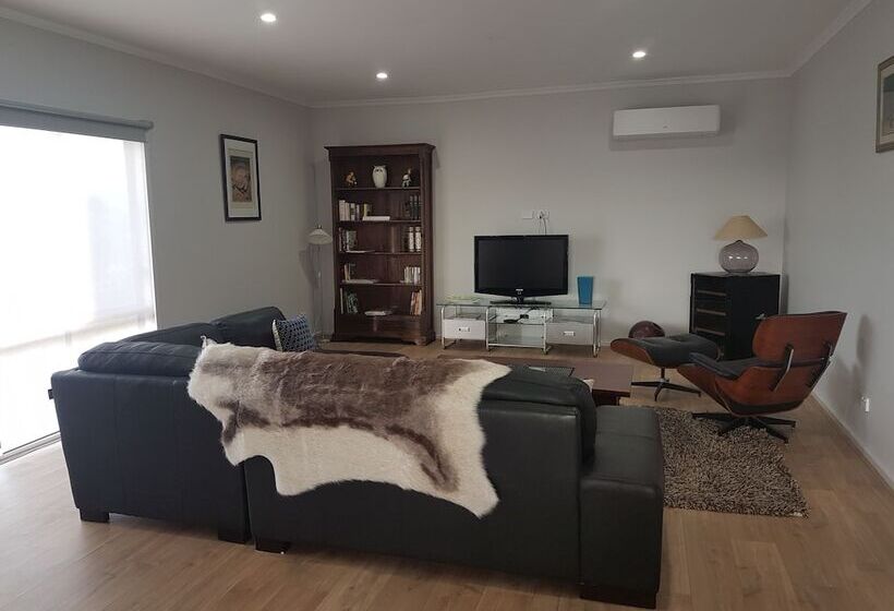 Gilligan S Kangaroo Island