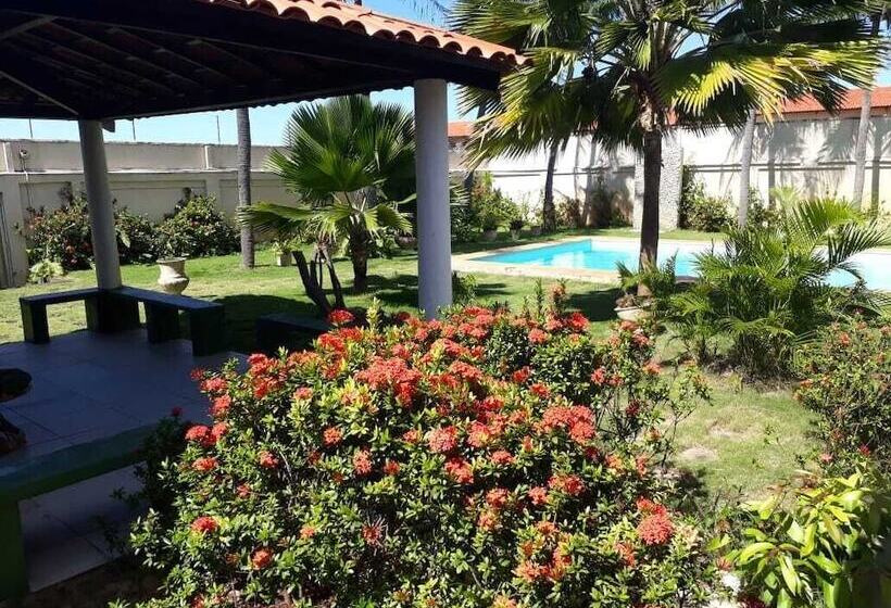 فندق فئة نجمة واحدة Pousada Paraiso