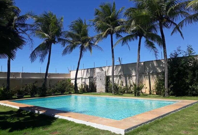 فندق فئة نجمة واحدة Pousada Paraiso