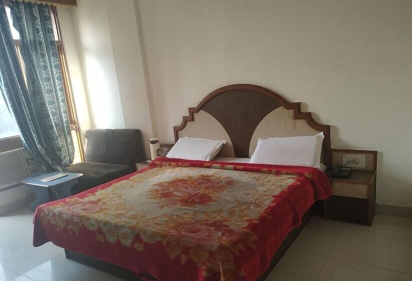 בית מלון כפרי Aashirwad