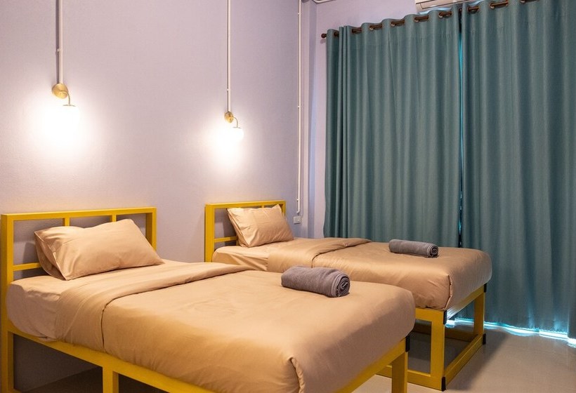 בית מלון כפרי Alley51   Adults Only