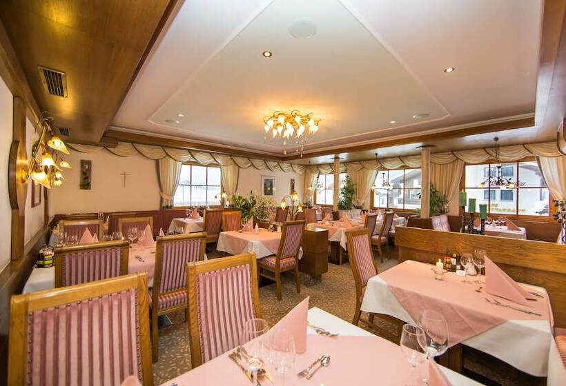 בית מלון כפרי Cresta