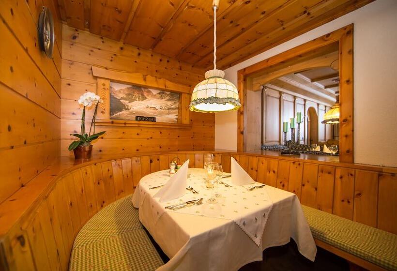 בית מלון כפרי Cresta