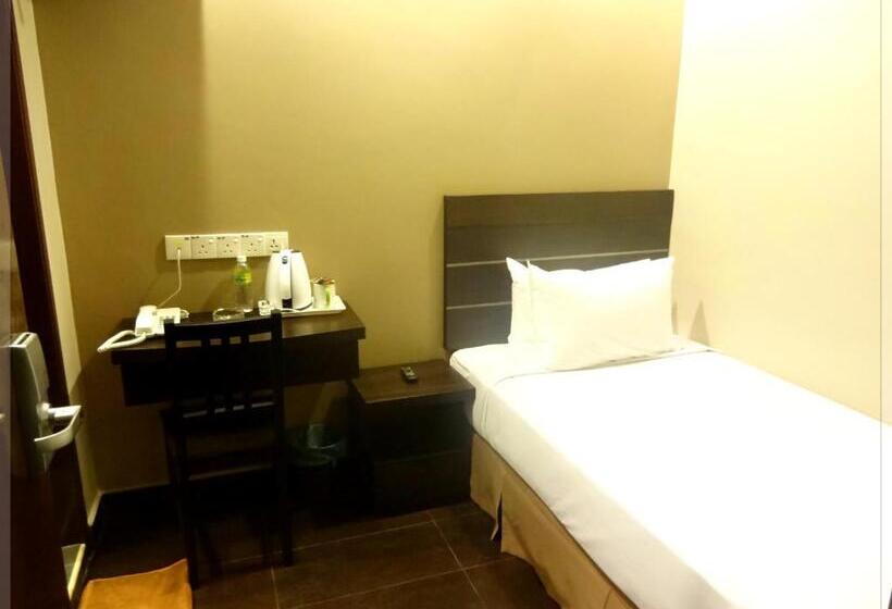 Goodhope Hotel, Kelana Mall