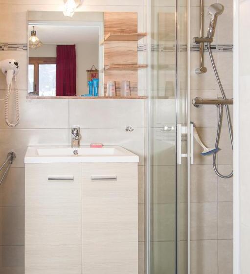 호텔 Gîte Châtel