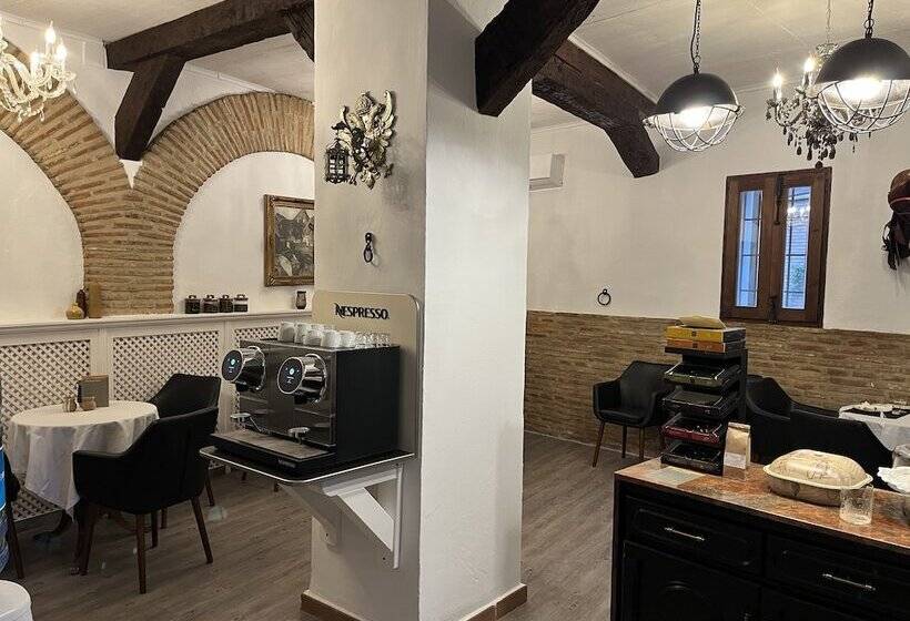 هتل Habitaciones Las Termas