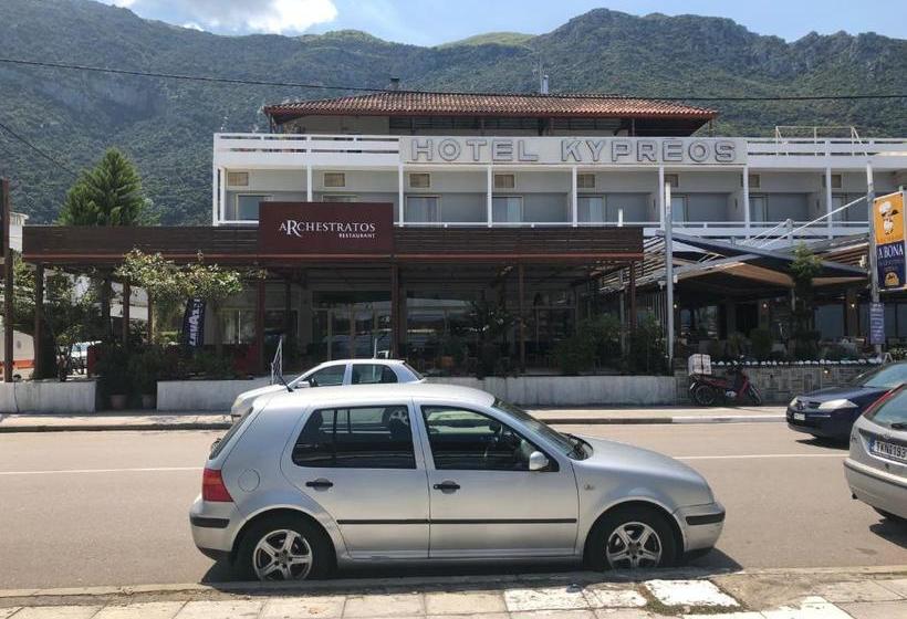 בית מלון כפרי Kypreos