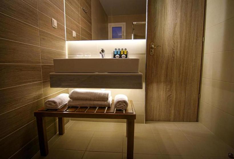 هتل La Place Suites - La Place De La Gare