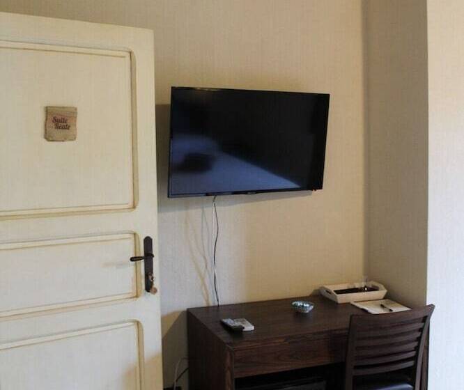 فندق ريفى Agriturismo L'impero Romano