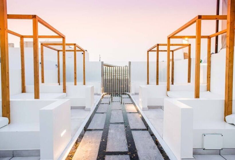 בית מלון כפרי Vacanzy Urban Boutique Adults Only