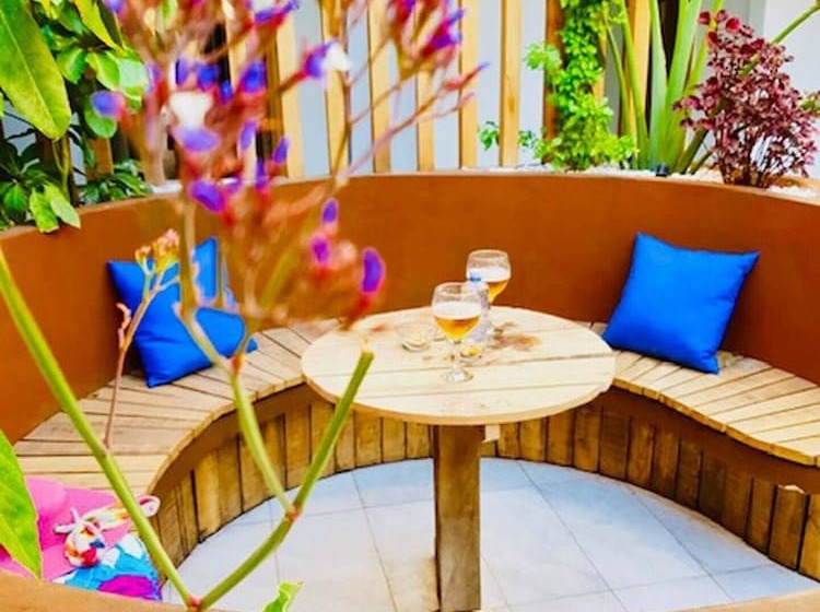 בית מלון כפרי Vacanzy Urban Boutique Adults Only