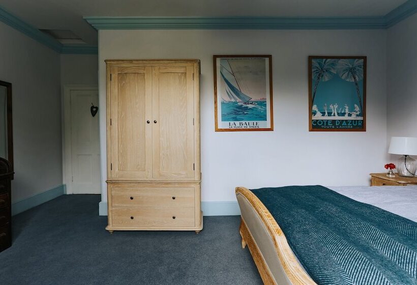 Ivy House Cornwall B&b