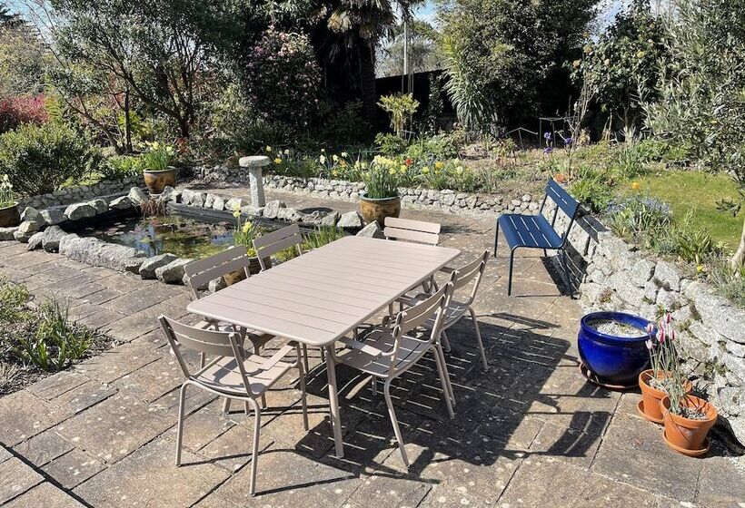 Ivy House Cornwall B&b