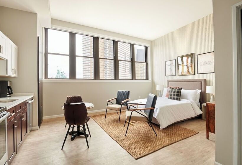 Kasa Cadillac Square Detroit