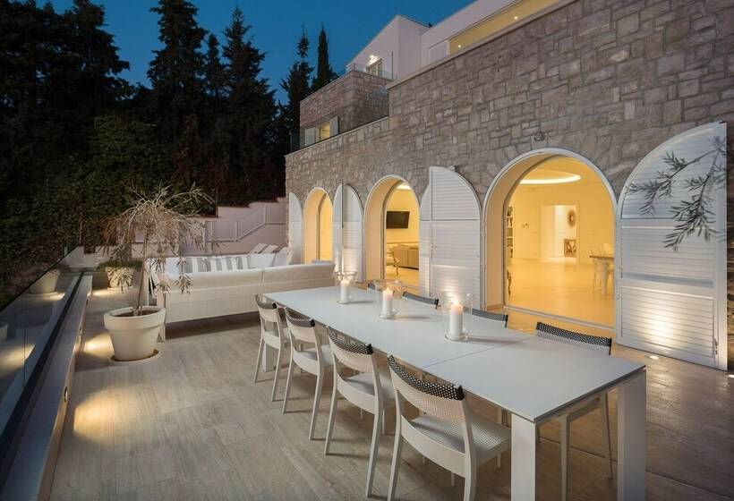 Luxury Villa Dance Forever With Pool