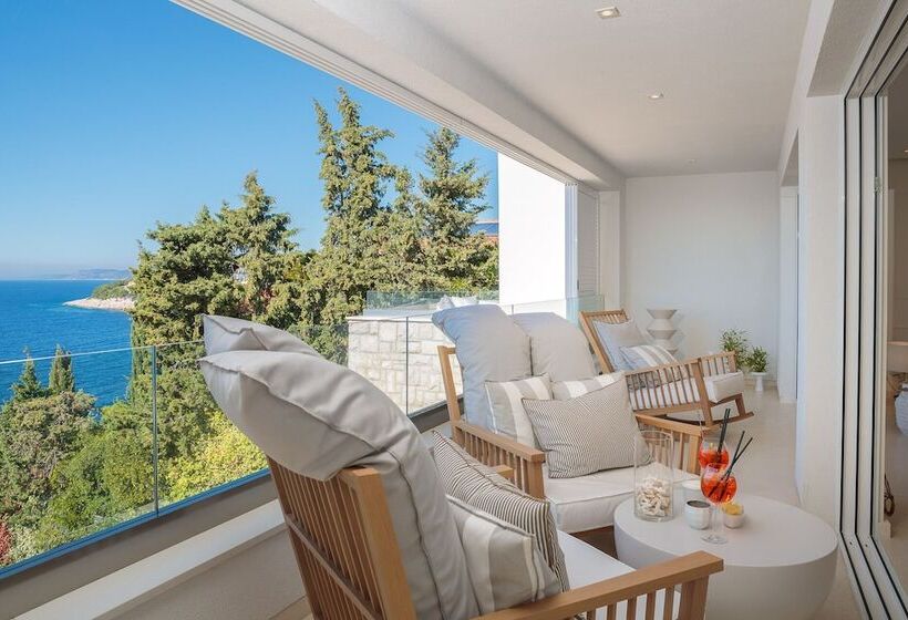 Luxury Villa Dance Forever With Pool