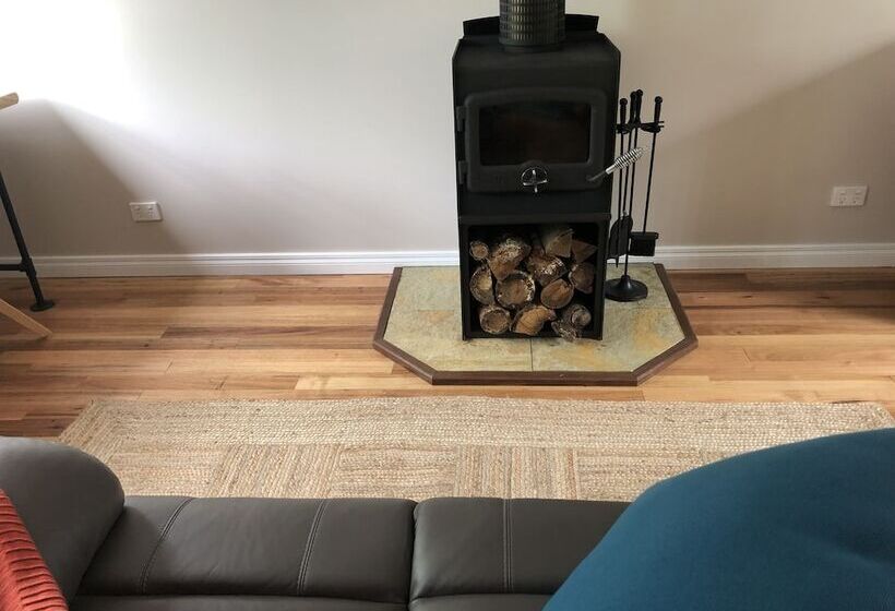 Mole Creek Hideaway