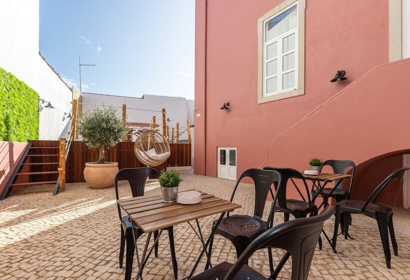 بنسيون Aleixomor Aqui