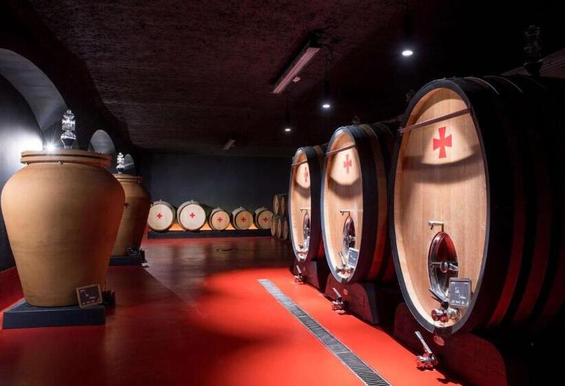 بنسيون Commanderie De Peyrassol