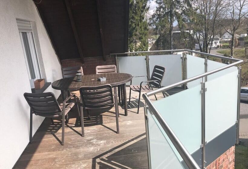 ペンション Gästehaus Savo