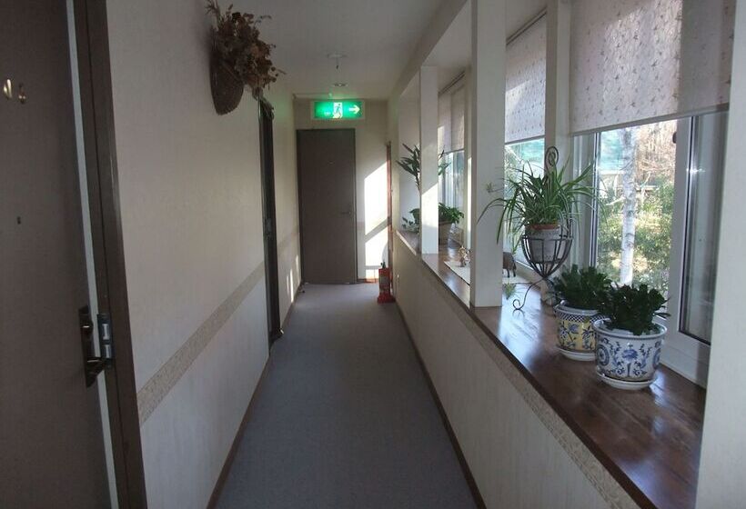 ペンション Gasthof Ascot