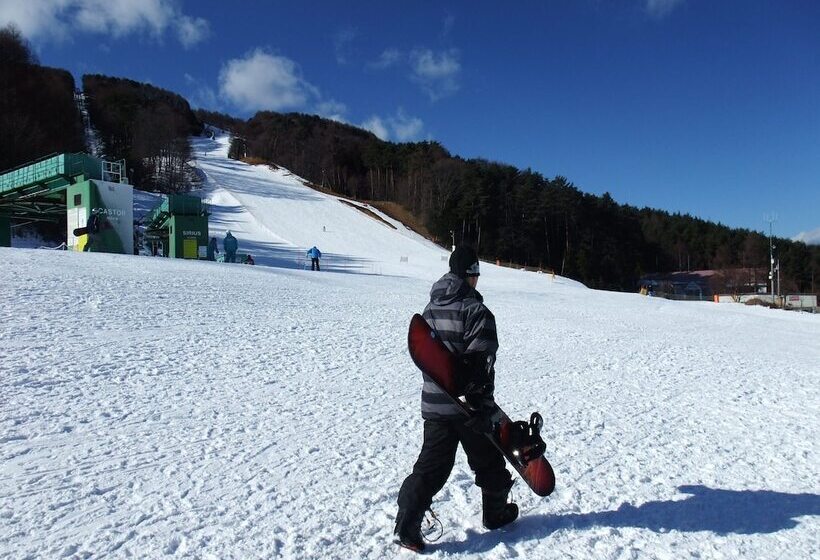 ペンション Gasthof Ascot