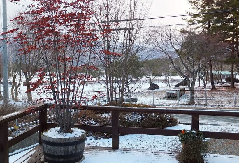 ペンション Gasthof Ascot