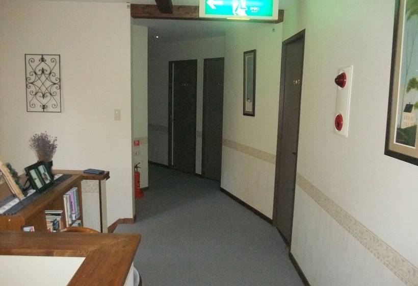 ペンション Gasthof Ascot