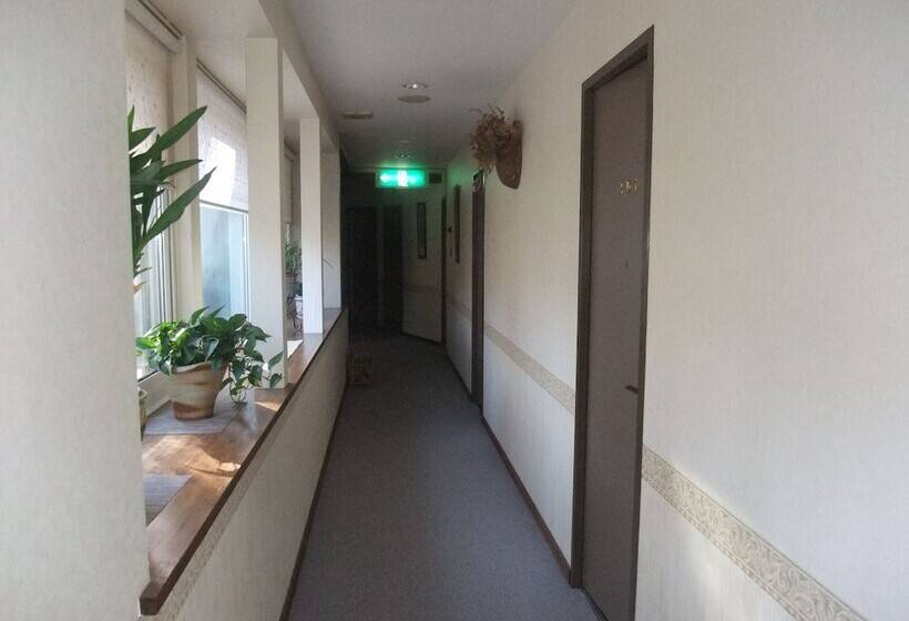 ペンション Gasthof Ascot