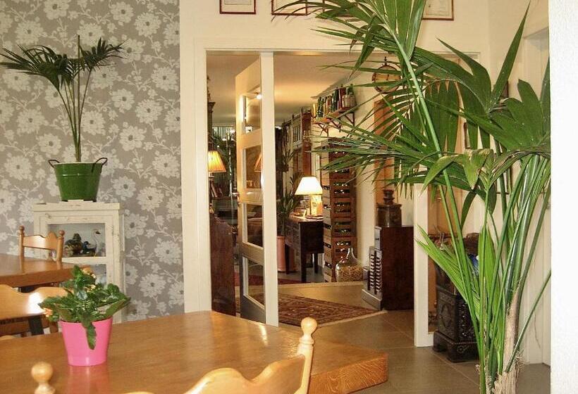 פנסיון Gästehaus Auler Hof