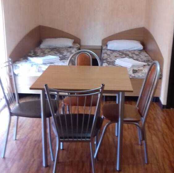 ペンション Guest House Kovcheg