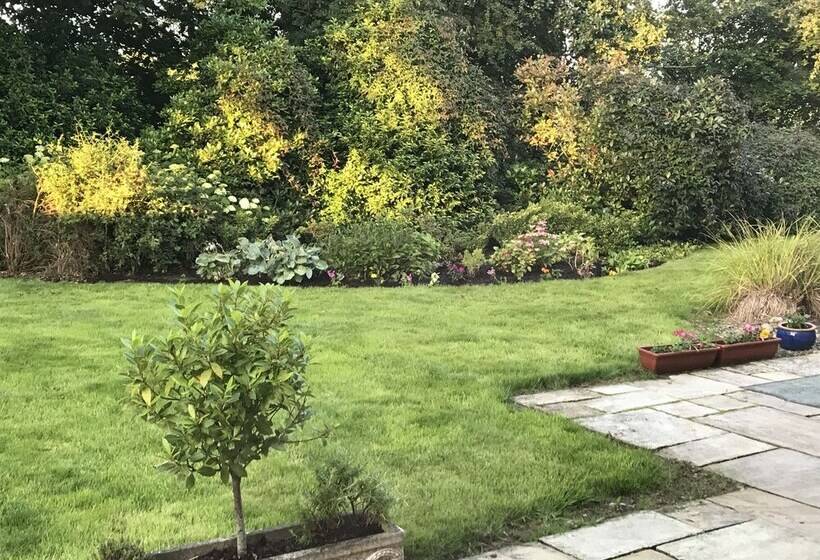 펜션 Killead House