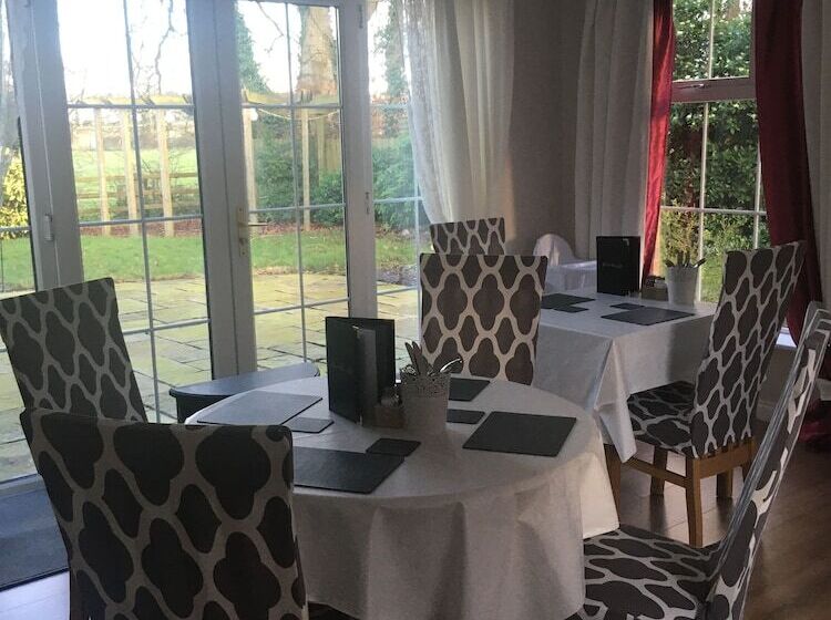 펜션 Killead House