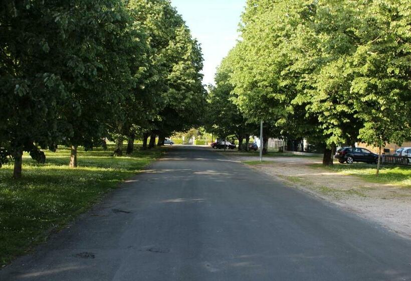 پانسیون Les Tresors De Lizzie