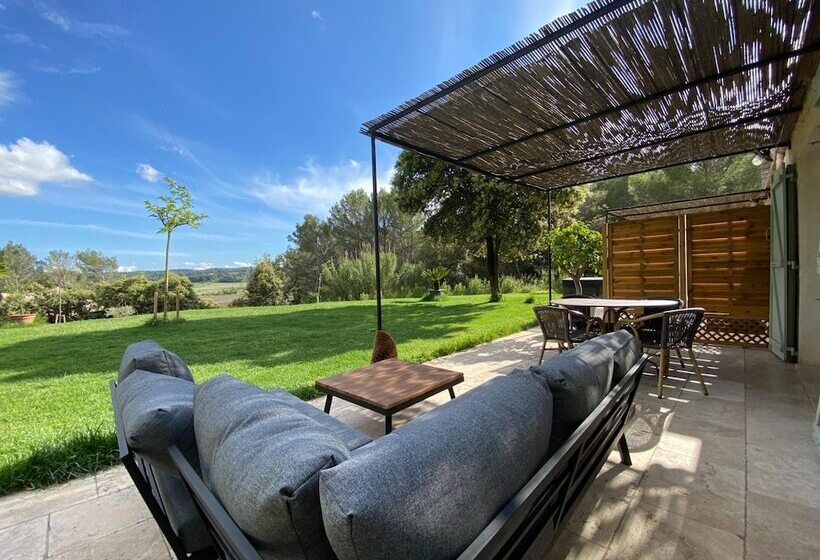 پانسیون Mas Lou Felibrige