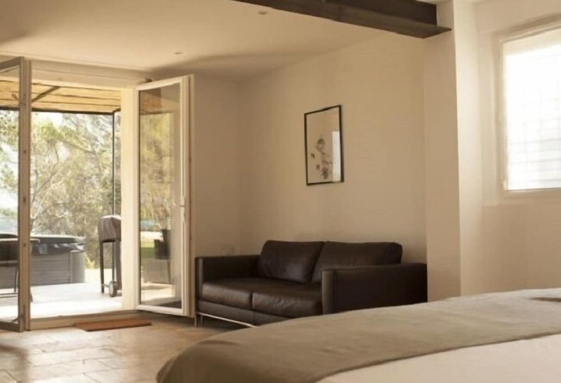 پانسیون Mas Lou Felibrige